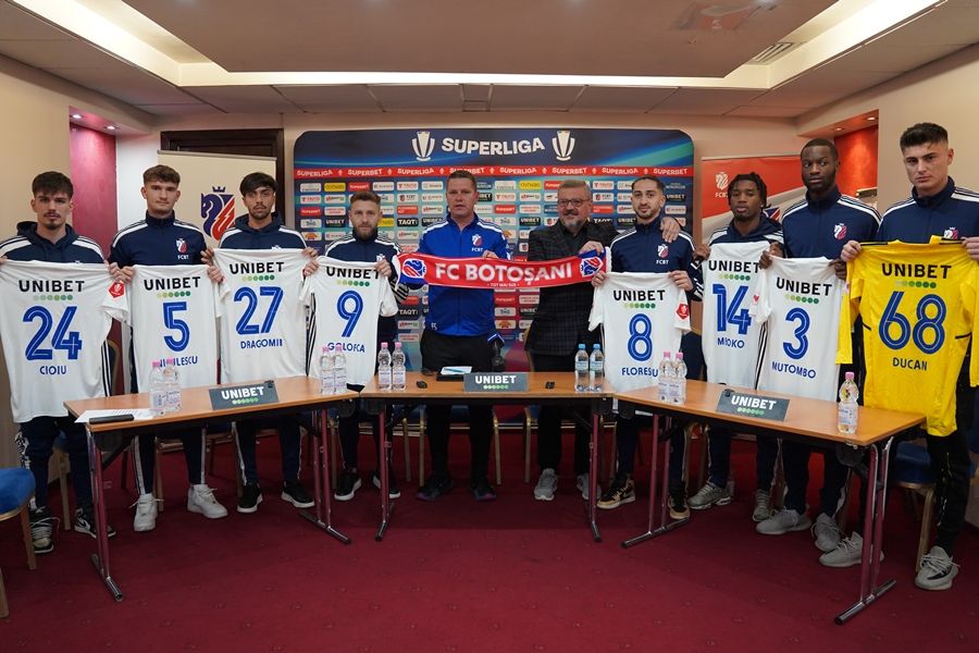 FC Botoșani a prezentat azi 8 jucători! Transferuri de la FCSB, Craiova, Stuttgart sau Petrolul_1