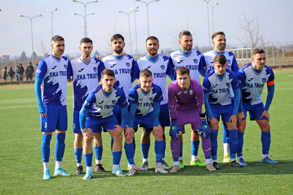 Dinamo nu a reușit să treacă de echipa lui Vali Lazăr în primul meci al anului! A debutat unul dintre ”gemenii golului”_19