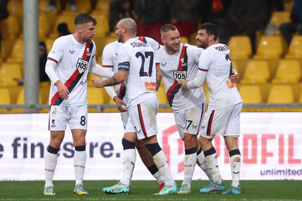 George Pușcaș a marcat golul victoriei pentru Genoa cu echipa lui Fabio Cannavaro, în minutul 90+4!_2