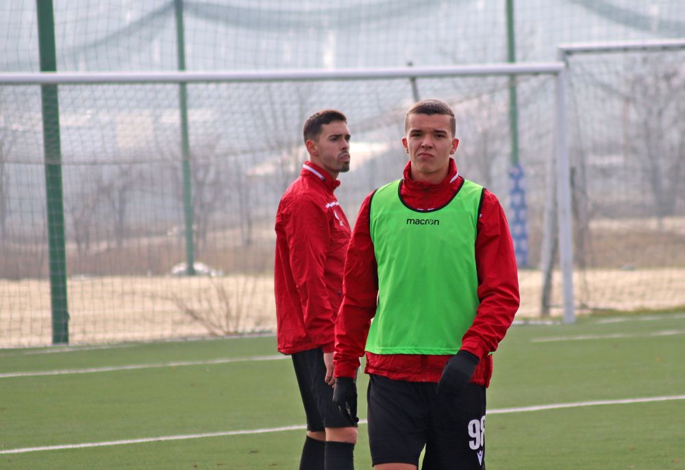 Mudryk de România! Un fotbalist român se antrenează de trei ori pe zi și copiază stilul de joc al starului de la Chelsea_1