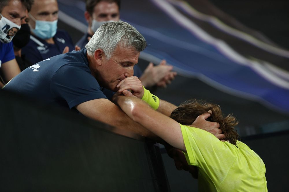 Tsitsipas a scăpat, Djokovic nu! Momentul în care grecul a tăiat răsuflarea întregii Arene Rod Laver la Melbourne_20