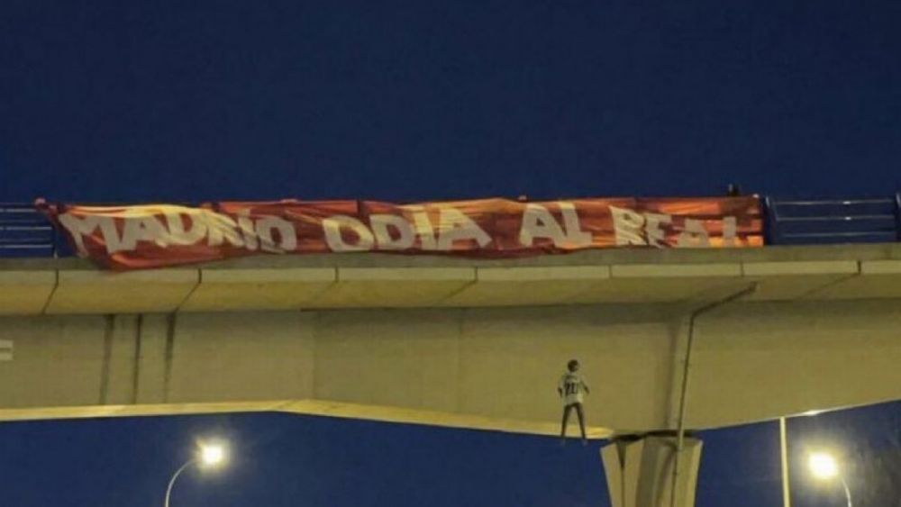 "Dezgustător, inadmisibil, jenant!". Ce au găsit polițiștii din Madrid lângă un pod înainte de Real - Atletico_1