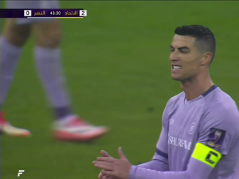 
	Fanii i-au pregătit o supercoregrafie lui Cristiano Ronaldo, iar starul portughez a ratat incredibil din doi metri în Supercupă
