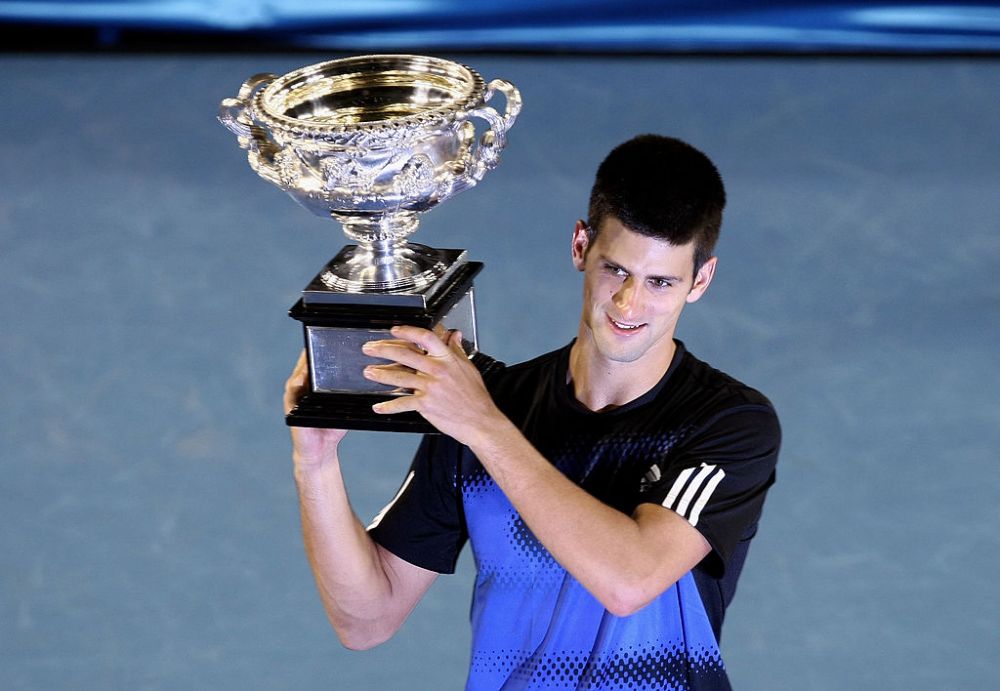 În urmă cu 15 ani, Djokovic câștiga primul titlu de mare șlem. Duminică, va lupta pentru al 22-lea _3