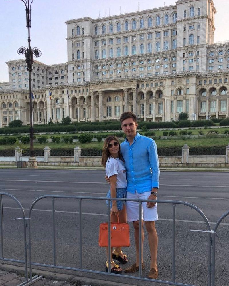 Ciprian Tătărușanu și soția sa, în atenția presei din Italia: „Doar uitați-vă pe pagina de Instagram a doamnei!”_3