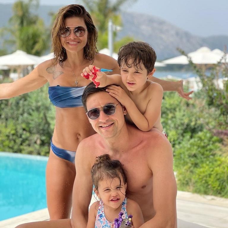 Ciprian Tătărușanu și soția sa, în atenția presei din Italia: „Doar uitați-vă pe pagina de Instagram a doamnei!”_5