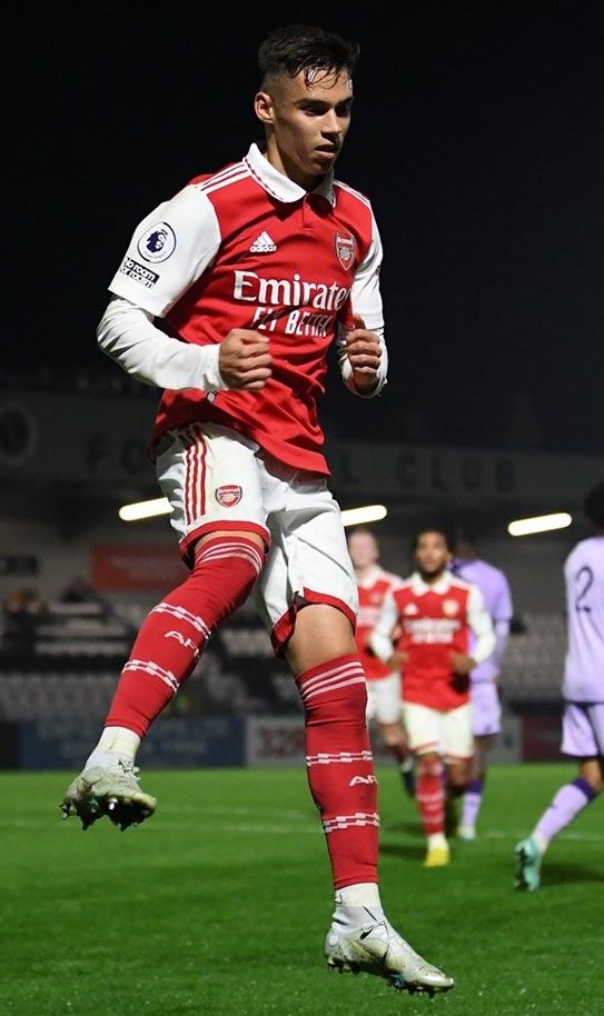Cătălin Cîrjan, căpitan în premieră la Arsenal! A înscris un gol în meciul în care a purtat banderola_27