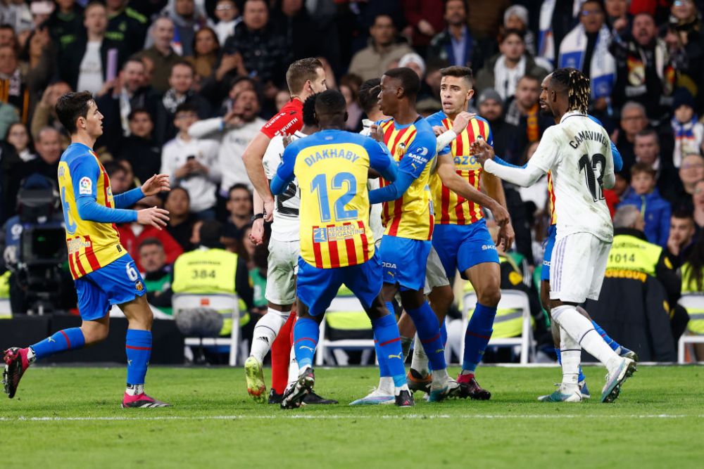 Mesajul jucătorului care a fost aproape să îl „rupă” pe Vinicius în Real Madrid - Valencia _7