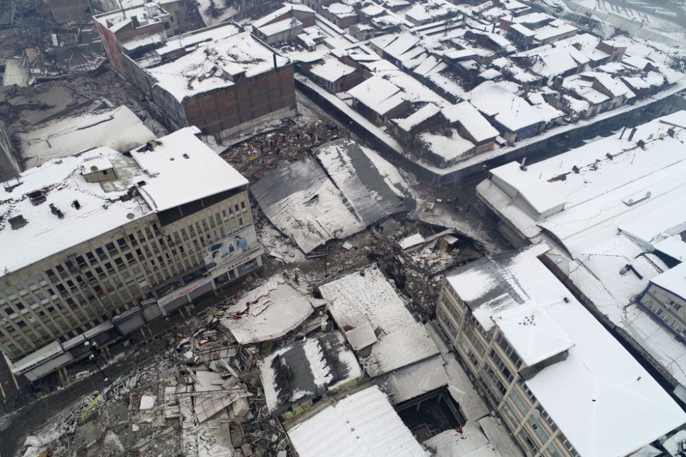 Alexandru Maxim, prima reacție după cutremurul de 7.8 grade pe scara Richter din Gaziantep: „E haos! Oamenii sunt în stradă!”   _3