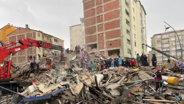 Alexandru Maxim, prima reacție după cutremurul de 7.8 grade pe scara Richter din Gaziantep: E haos! Oamenii sunt în stradă!