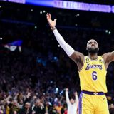 LeBron James, o nouă filă de istorie! A devenit cel mai bun marcator din istoria NBA! Imagini emoționante cu starul lui LA Lakers
