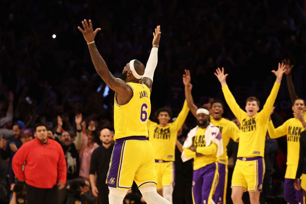 LeBron James, o nouă filă de istorie! A devenit cel mai bun marcator din istoria NBA! Imagini emoționante cu starul lui LA Lakers_8