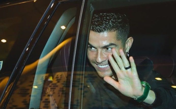 Viața de emir a lui Ronaldo la Riyadh: mall-uri închise pentru el, restaurante exclusiviste și cadouri amețitoare_22