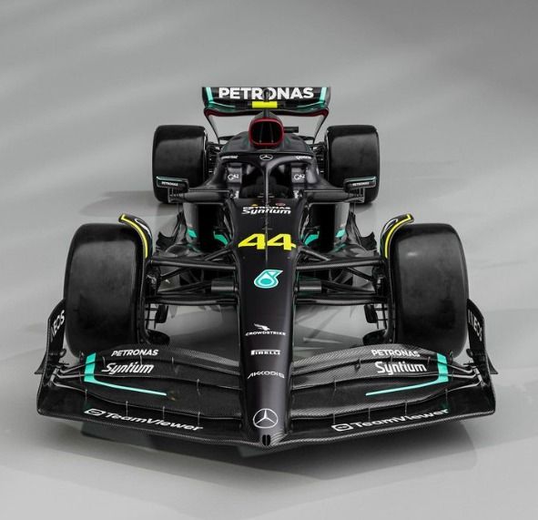 Mașini superbe în Formula 1 pentru sezonul 2023. Cum arată noile monoposturi Ferrari, Mercedes și Red Bull Racing_13