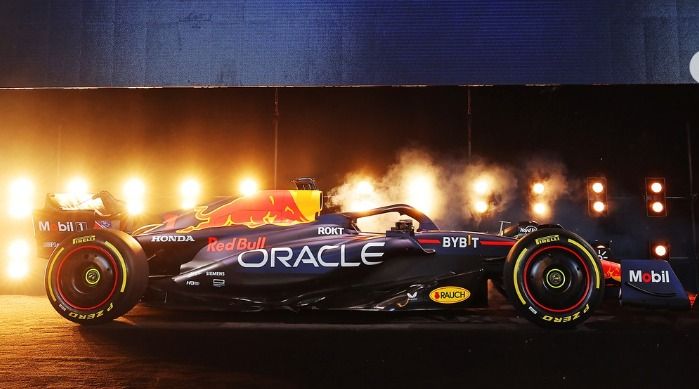 Mașini superbe în Formula 1 pentru sezonul 2023. Cum arată noile monoposturi Ferrari, Mercedes și Red Bull Racing_16