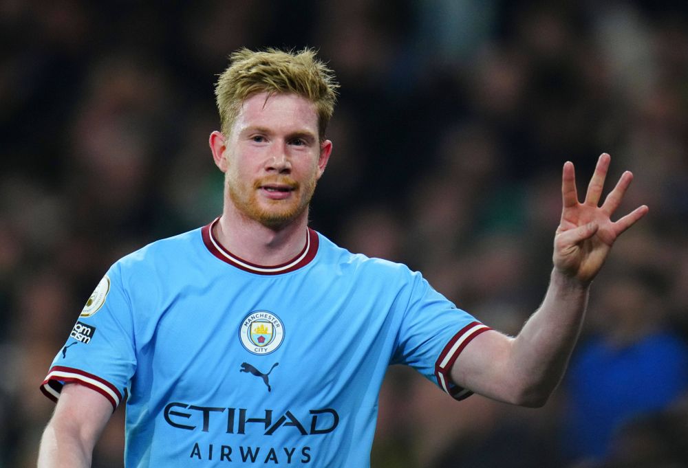 Ce decizie a luat Federația Engleză de Fotbal, după ce De Bruyne l-a îmbrâncit pe Arteta și a fost ”atacat” cu sticle de fani_2