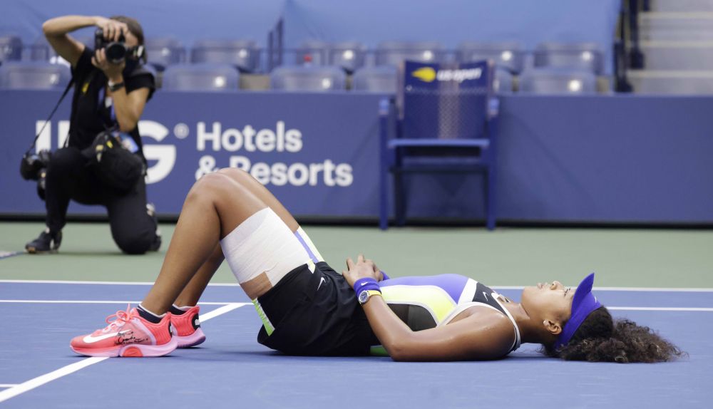 Prima poză cu Naomi Osaka însărcinată: japoneza a jucat tenis cu Steffi Graf și Andre Agassi _12