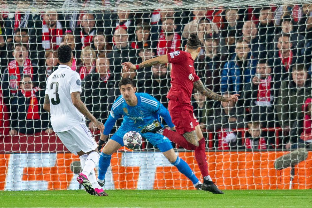 Liverpool - Real Madrid 2-5 | Măcel pe Anfield, cu Istvan Kovacs la centru! „Cormoranii” au condus cu 2-0, dar madrilenii s-au dezlănțuit!_3