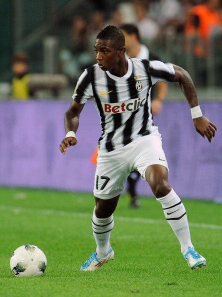 A jucat la Juventus și era văzut drept "Noul Robben", dar s-a lăsat de fotbal pentru a se face rapper!_9