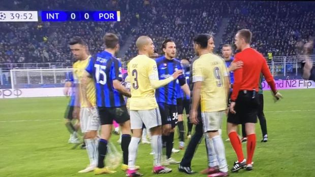
	S-au încins spiritele pe Giuseppe Meazza! Motivul incredibil pentru care jucătorii lui Inter și Porto s-au luat la bătaie
