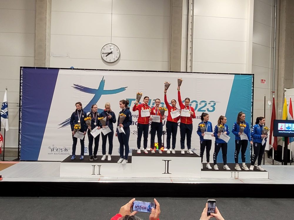 Aur pentru România! Echipa feminină de sabie a României a răpus Ungaria la Campionatul European de cadeți. Ce s-a întâmplat în finală_2