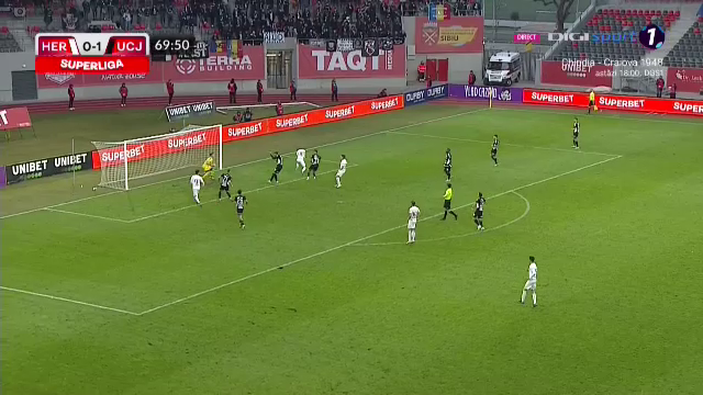 Hermannstadt - 'U' Cluj 0-1! Oaspeții se impun la Sibiu după ce Gorcea apără un penalty pe final de meci_4