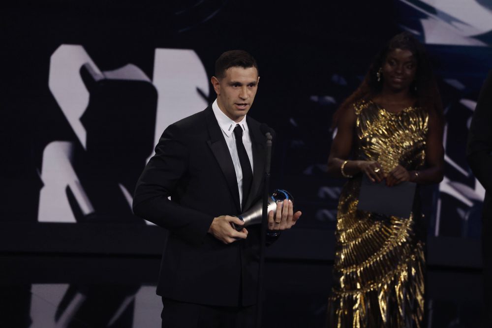 Emiliano Martinez, moment emoționant la FIFA The Best: "Idolii mei? Mama și tata"_6