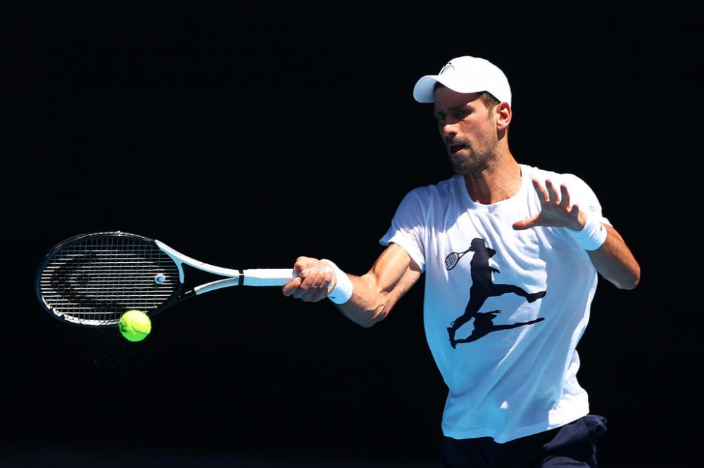 Cum le-a răspuns Djokovic criticilor care îl acuză că s-ar fi prefăcut accidentat la Australian Open _15