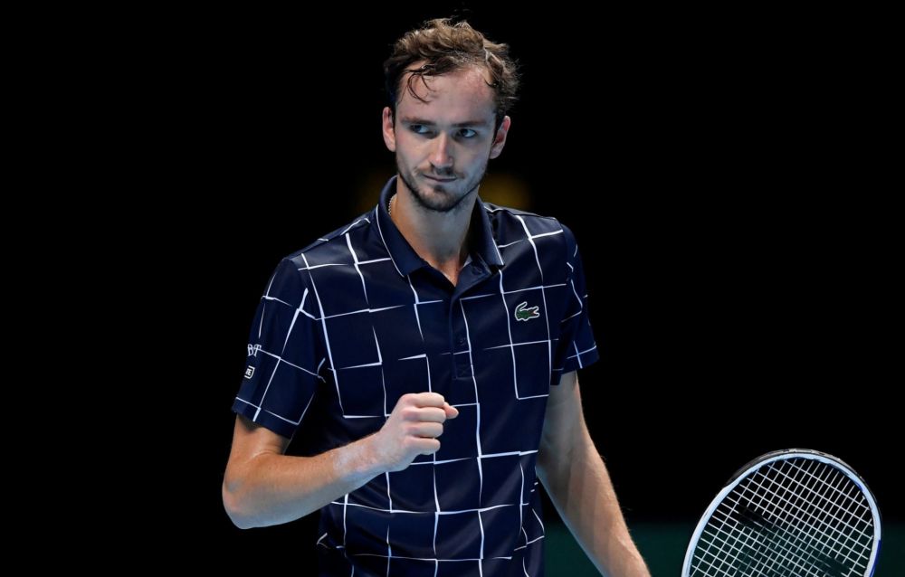 ATP Dubai | Djokovic, bătut de Medvedev, în semifinale: cei doi au jucat un punct magnific, desprins din jocurile video_8