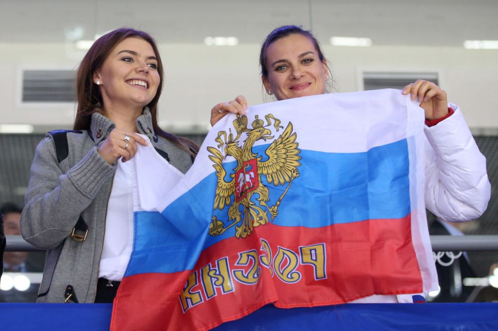 Vladimir Putin își ține amanta în puf! Cadoul uluitor primit de Alina Kabaeva de la țarul Rusiei_12