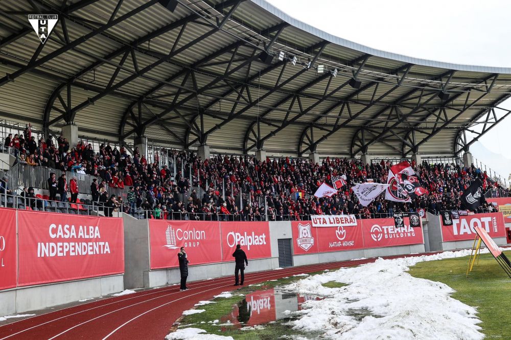 Fanii arădeni l-au taxat dur pe șeful clubului UTA, după ce spus că fanii îi cer să mute echipa în Ungaria_4