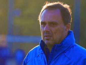 
	Deciziile lui Adrian Mutu, criticate dur de Basarab Panduru după Rapid - Hermannstadt 0-1
