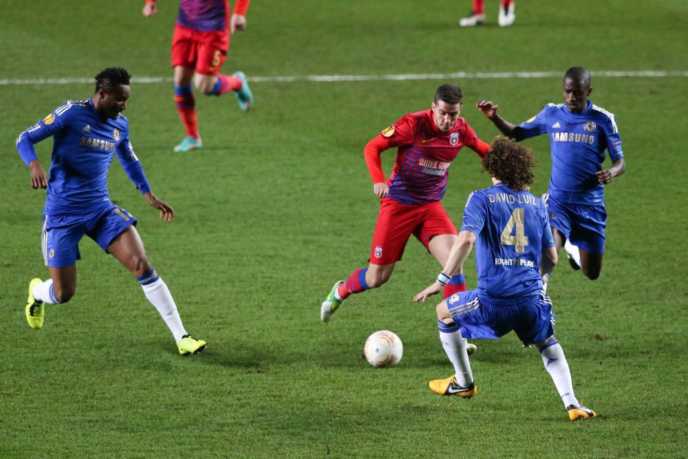 FCSB - Chelsea 1-0 | 10 ani de la seara magică în care „roș-albaștrii” au învins „Regina Europei” la București_3