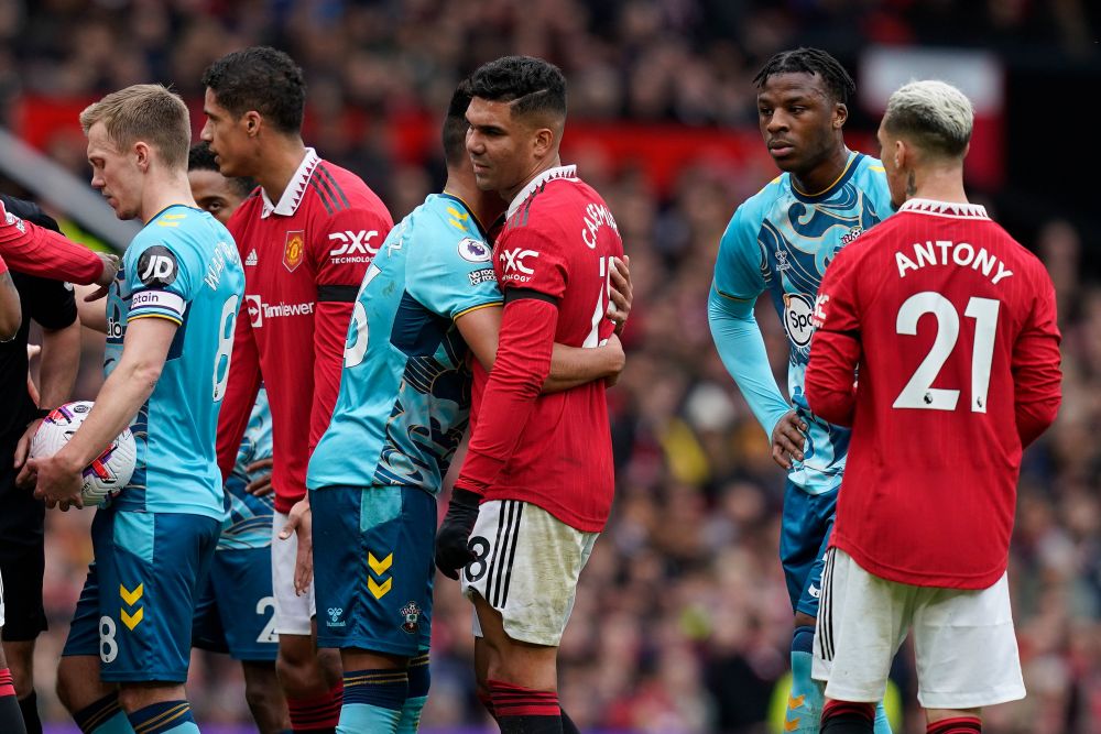 Ce se întâmplă cu Casemiro? Încă o eliminare și suspendare drastică pentru jucătorul lui Manchester United_8