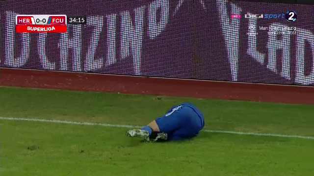 Pierdere uriașă pentru FCU Craiova! William Baeten a ieșit pe brațe de pe teren, în urma unui fault teribil _1
