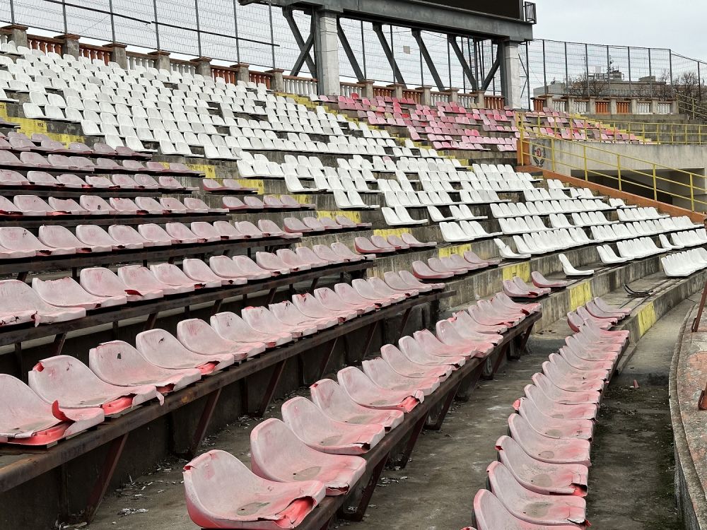 Stadionul Dinamo devine "Groapă" de gunoi! Cum arată acum arena_29