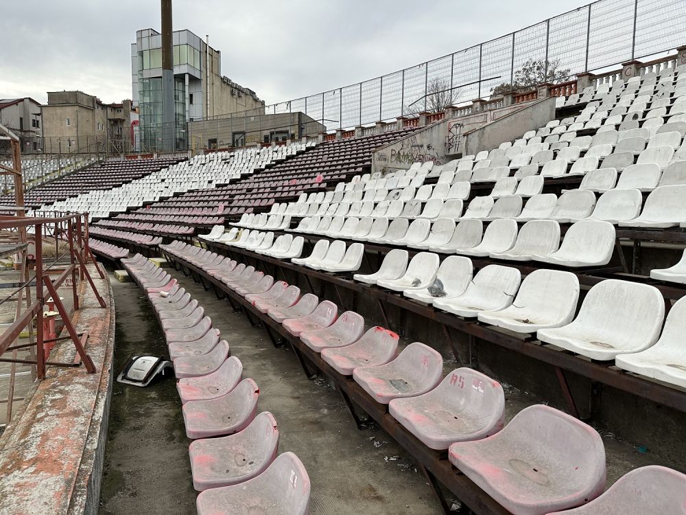 Stadionul Dinamo devine "Groapă" de gunoi! Cum arată acum arena_32