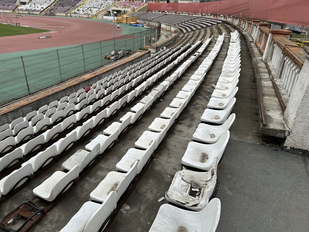 Stadionul Dinamo devine "Groapă" de gunoi! Cum arată acum arena_60
