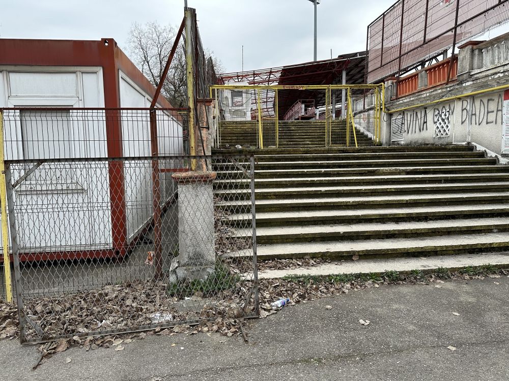 Stadionul Dinamo devine "Groapă" de gunoi! Cum arată acum arena_70