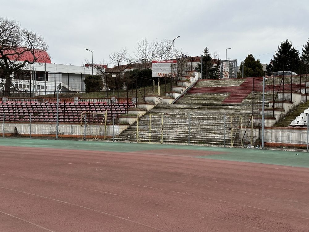Stadionul Dinamo devine "Groapă" de gunoi! Cum arată acum arena_74