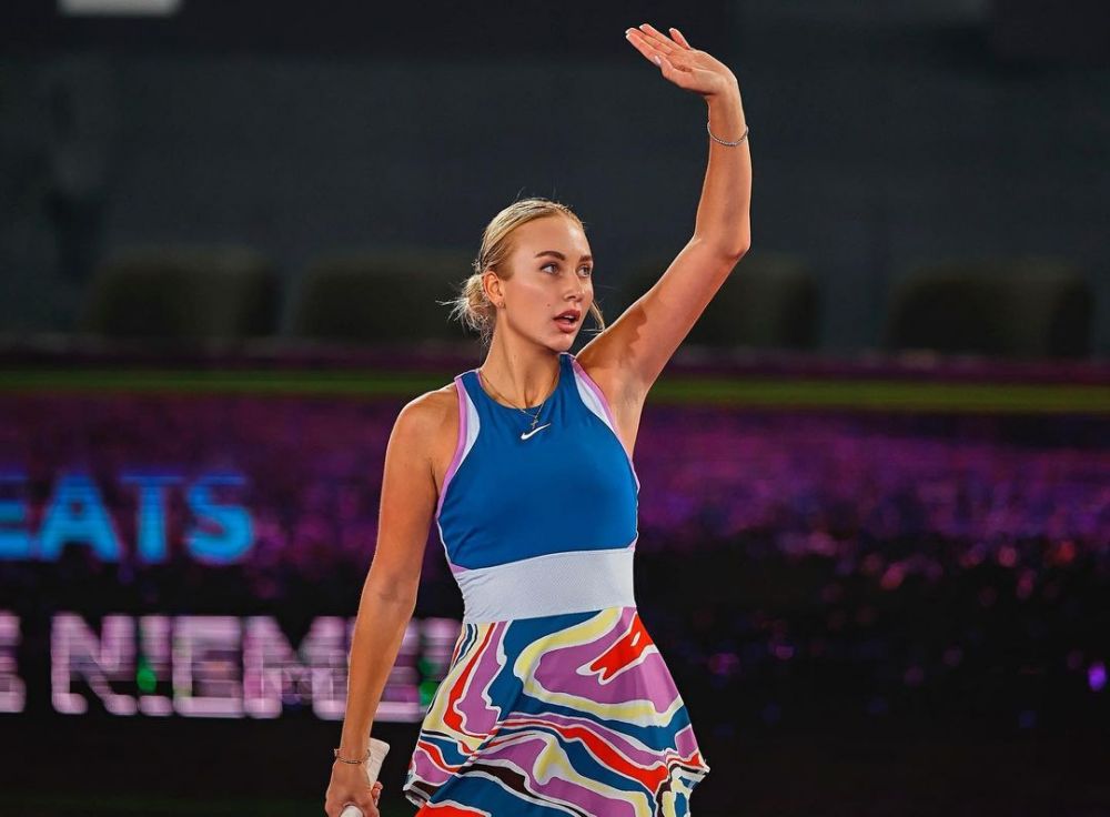 Scandalul momentului în tenisul mondial! Sportiva din Rusia care a apărut cu tricoul lui Spartak Moscova, avertizată de WTA_26