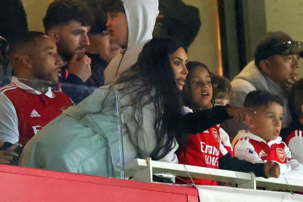 Kim Kardashian, suporter de lux la eliminarea lui Arsenal, din Europa League! Reacțiile fanilor au fost necruțătoare_5