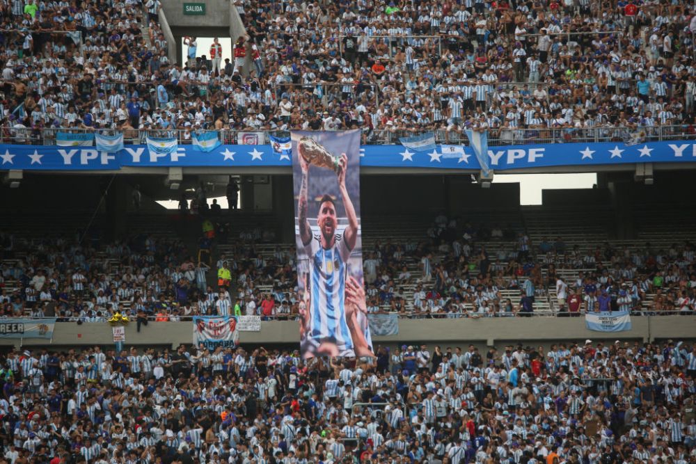 Spectacol pe El Monumental! A fost show la primul meci al Argentinei după Mondial, Messi a înscris al 800-lea gol din carieră_1