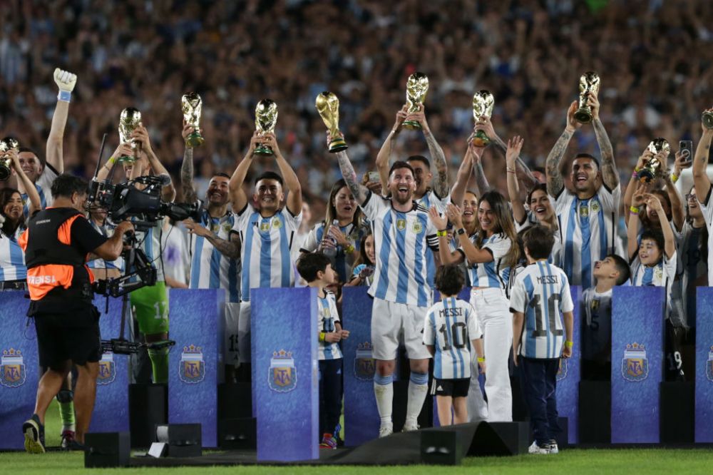 Spectacol pe El Monumental! A fost show la primul meci al Argentinei după Mondial, Messi a înscris al 800-lea gol din carieră_7