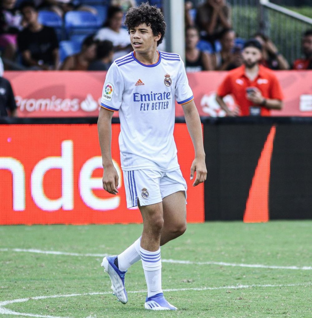 Real Madrid are viitorul asigurat! Băiatul unui fost star al galacticilor face show la juniori: a marcat patru goluri în ultimul meci_1