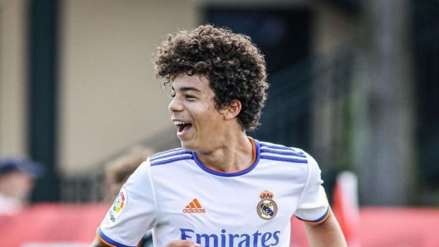 
	Real Madrid are viitorul asigurat! Băiatul unui fost star al galacticilor face show la juniori: a marcat patru goluri în ultimul meci
