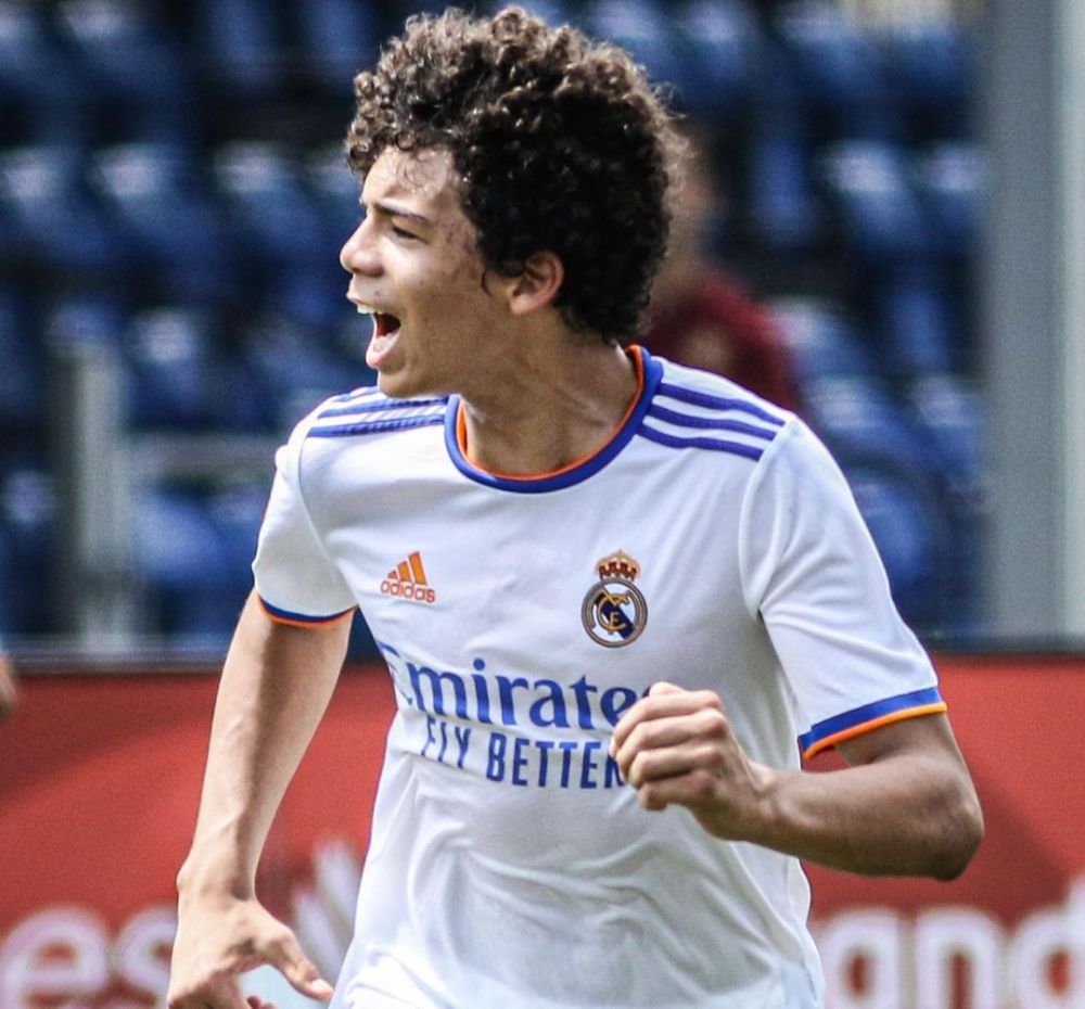 Real Madrid are viitorul asigurat! Băiatul unui fost star al galacticilor face show la juniori: a marcat patru goluri în ultimul meci_9