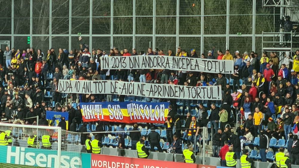Scandări xenofobe din partea suporterilor români, la meciul cu Andorra. Cine au fost țintele fanilor din "Uniți sub Tricolor"_2