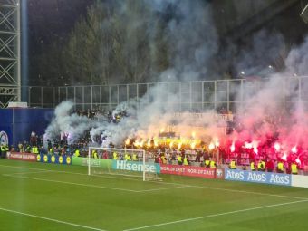 
	Scandări xenofobe din partea suporterilor români, la meciul cu Andorra. Cine au fost țintele fanilor din &quot;Uniți sub Tricolor&quot;

