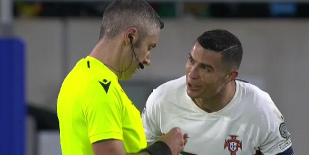 Cristiano Ronaldo, taxat: "Simulează rușinos, apoi râde! Românul a luat decizia impecabilă"_1